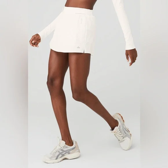 Alo Elevation High Waist Mini Skirt in Ivory White XXS