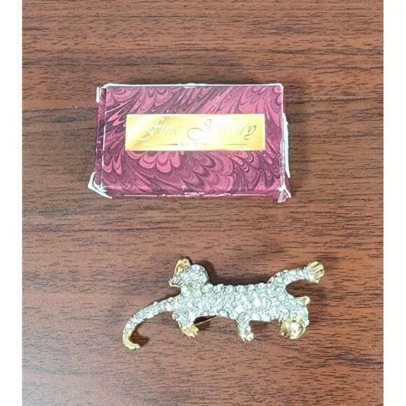 Vintage Gold Tone Clear Rhinestone Leopard Brooch