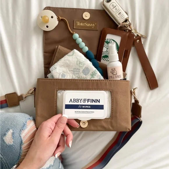 NEW ToteSavvy Brown Baby Bag with Wipe Dispenser and Crossbody Strap