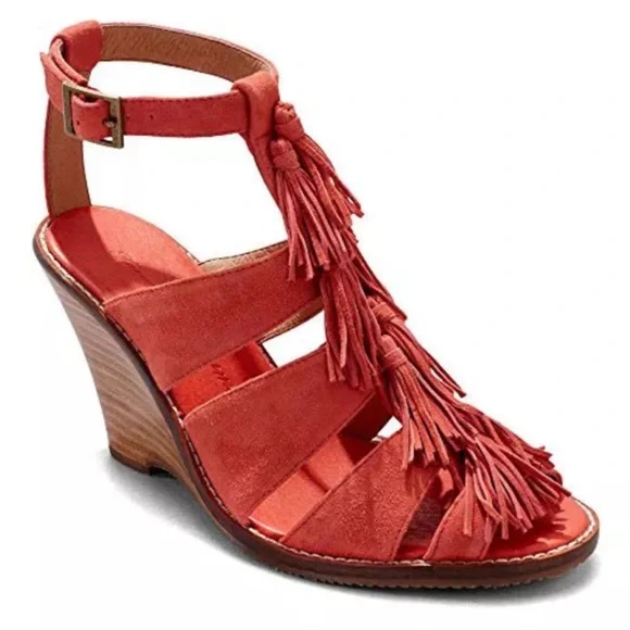 Tommy Bahama Palrinna Coral Suede Fringe Wedge Sandal 9