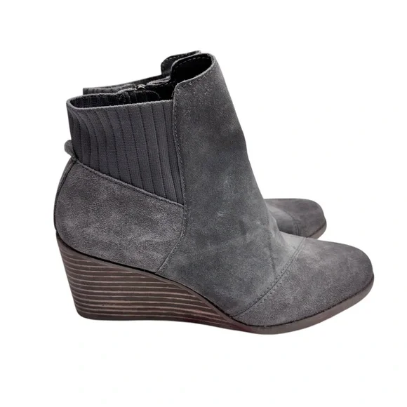 TOMS Shoes Suede Wedge Ankle Booties Gray Women's US 8