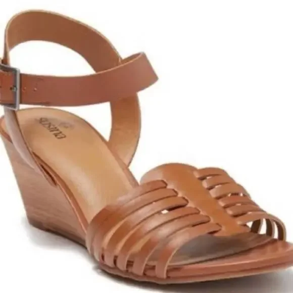 Susina Terra-Lea Cognac Leather Wedge Sandal Size 6.5