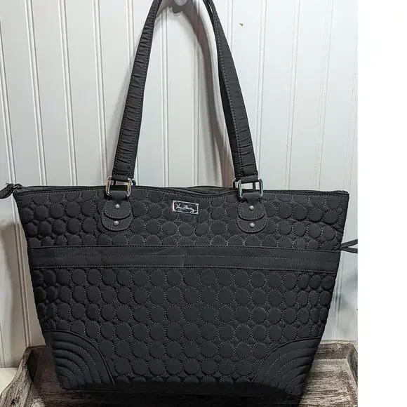Vera Bradley Black Quilted Vinyl Lined Multicompartment Washable Baby Bag Tote