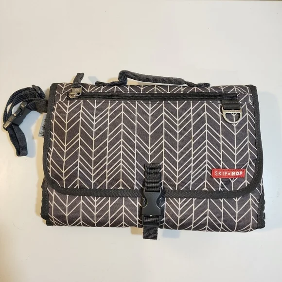 SKIP HOP gray Changing Diapers pad storage luggage