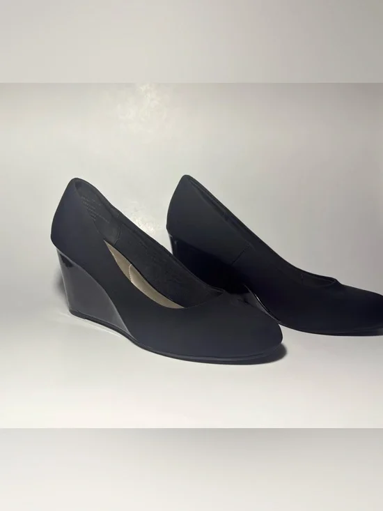 East 5th Black Satin Wedge Heels Round Toe Pumps Size 9.5M