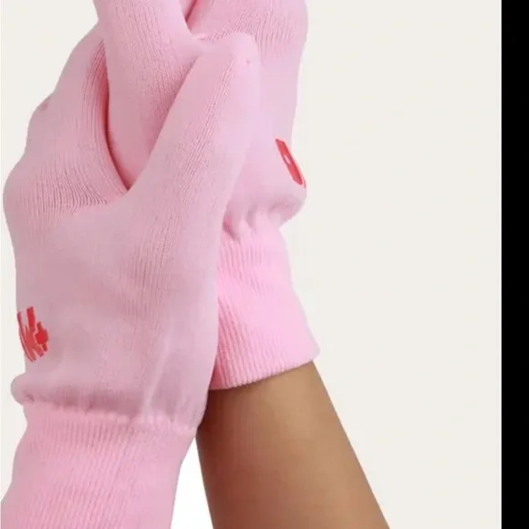 Pink Gel Spa Moisturizing Gloves