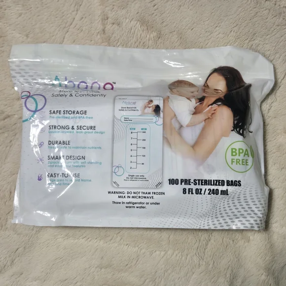 Breast milk storage bags, 100 8oz BAGS freezer safe food bags