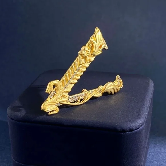 NWT Luxury V-Shaped White Crystals Embellished Gold Brooch