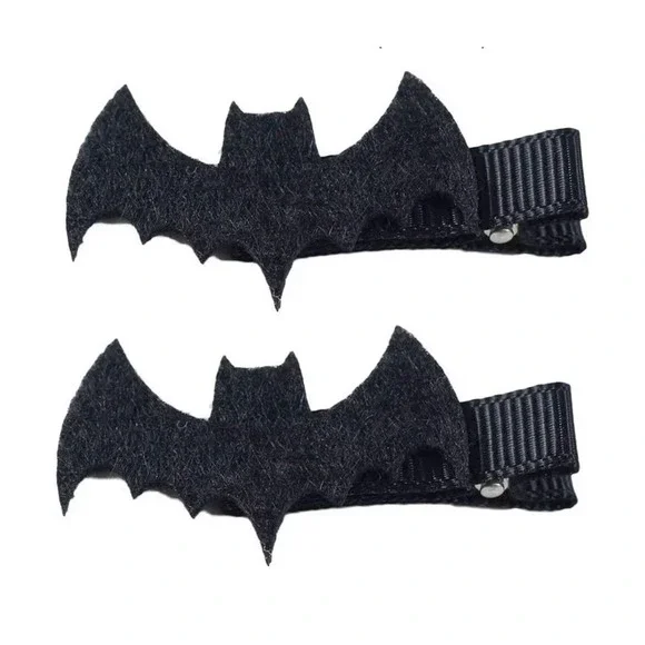 🦇 Halloween Bat Hair Clips – Black (Set of 2) 🦇