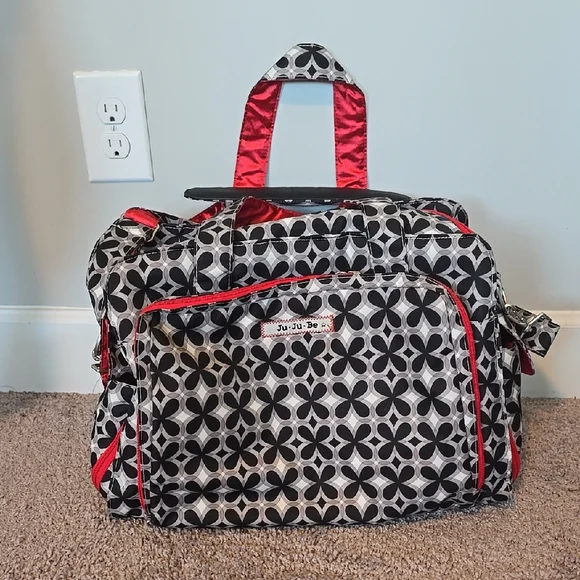 Ju-Ju-Be Black and Red Mesh Tote