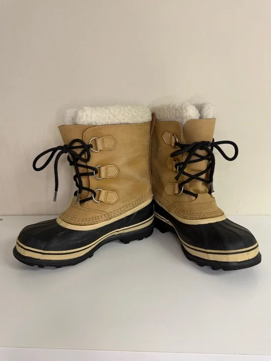 Sorel: Women's CARIBOU Women's Waterproof Boot, Size 5