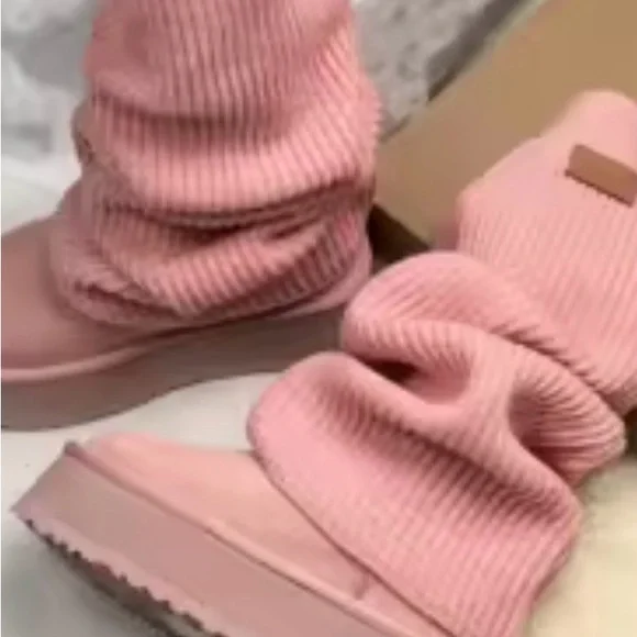 UGG Classic Mini Dipper boot in the Pink Dawn 11 New