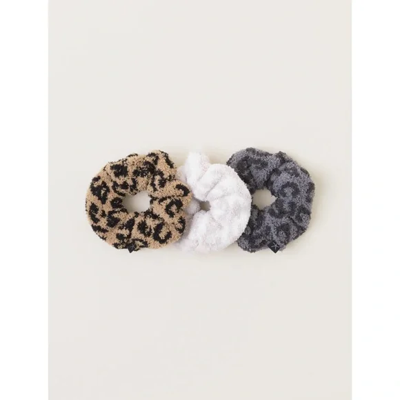 New Barefoot dreams Barefoot in the Wild® CozyChic 3 Scrunchie Set in Leopard