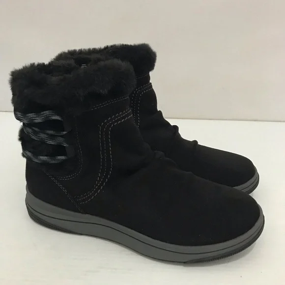 New Clarks Botines Breeze Cozy Boots Size 6.5M