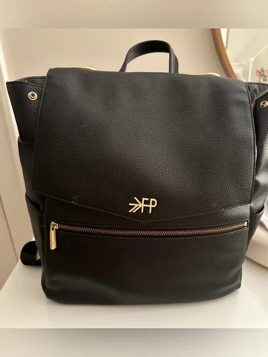 Freshly Picked Ebony Classic Diaper Bag II