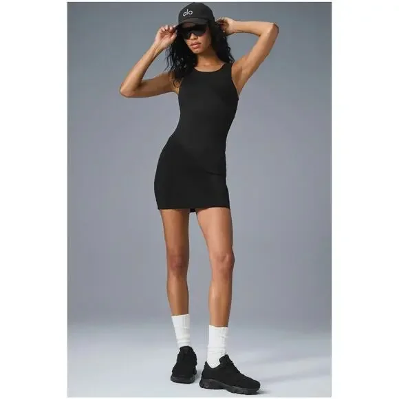 NWT Alo Yoga Black Alosoft Sunbeam Dress Fitted Mini Active Performance Size M