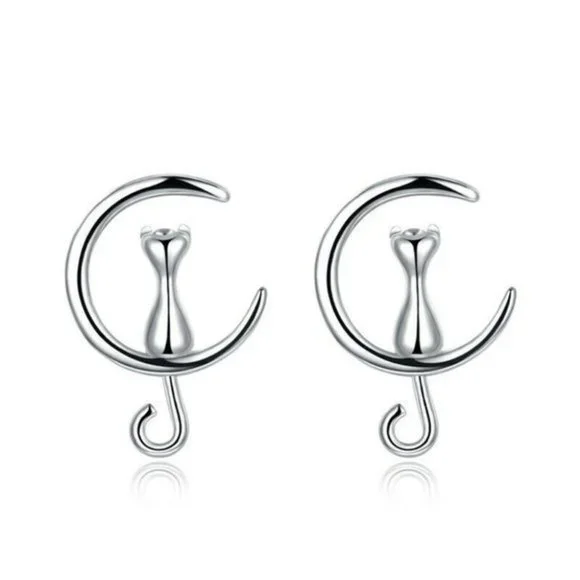 New Beautiful Sterling Silver Cat on the Moon Earrings