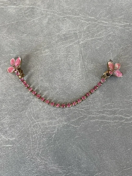 Vintage 50s Pink Crystal Cardigan Sweater Clip/Guard