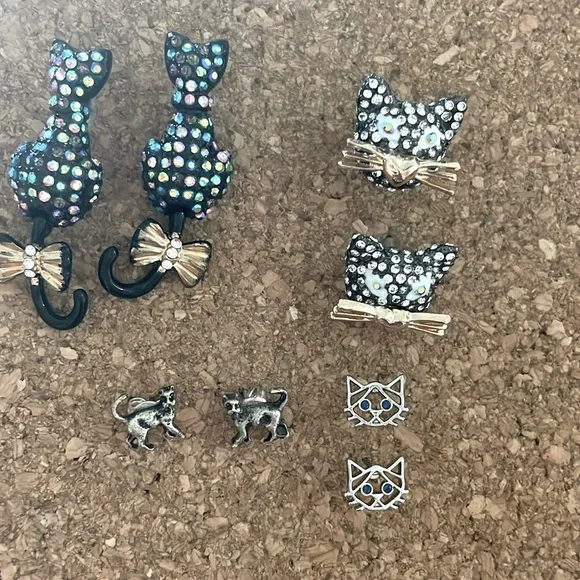 Cat Earrings