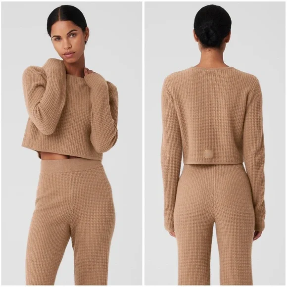ALO Cashmere Plush Waffle Cropped Long Sleeve Toasted Almond Tan Size Small