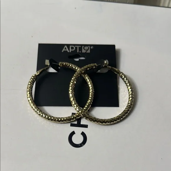 Apt. 9 Textured Gold Hoop Earrings nwt 💕 4x15$