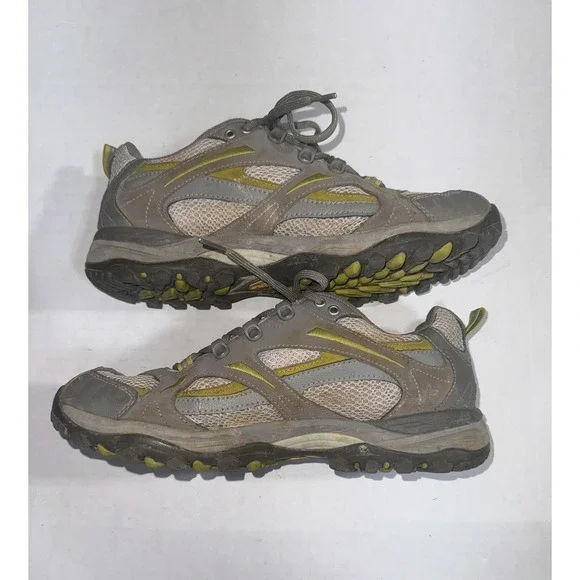 The North Face Womens Size‎ 9.5 Gray Yellow Gore-Tex Low Top Trail Hiking Shoes