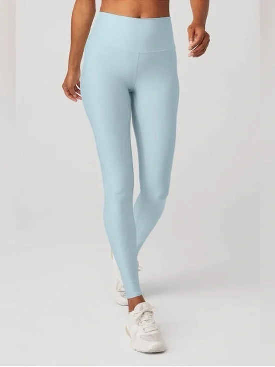ALO Yoga 7/8 High-Waist Airlift Legging in Chalk Blue - M