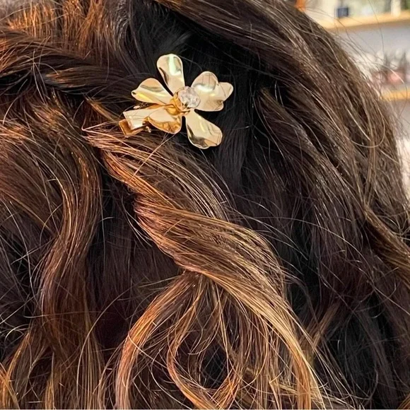 New Gold 4 Hair Clips Elegant Bridal ✨✨✨ Hair Jewerly