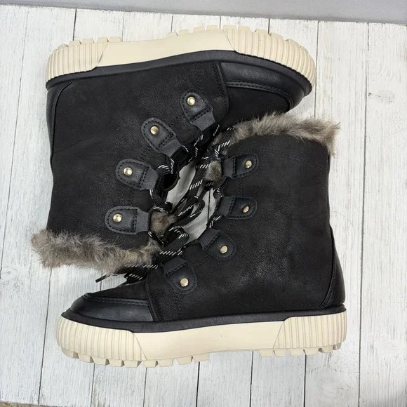 Journee Collection Glacier Black Faux Fur Lace-Up Winter Boots Women's‎ 6 NEW