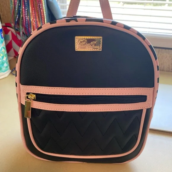 NWT Luv Betsy by betsey Johnson small backpack pink/ black