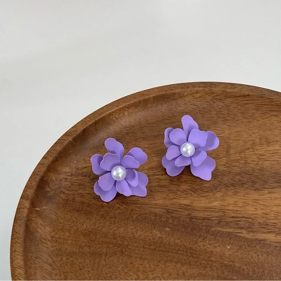 4/$15 Purple Flower With Pearl Beads Earrings