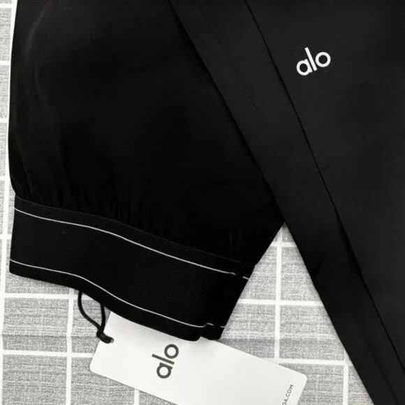 ALO Yoga Women's Black Suit Up Trouser (Regular)💖👍30 inches in length