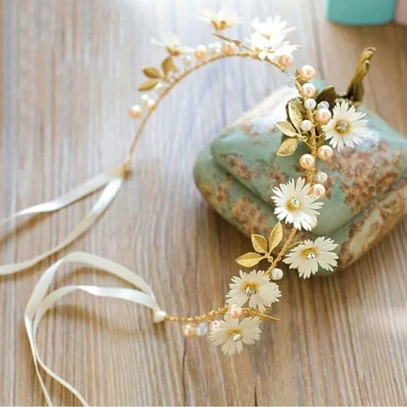 New & beautiful wedding headband flower pearl✨✨💕