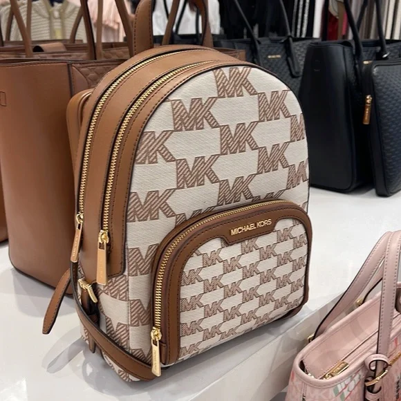 Michael Kors Jaycee Medium Logo Zip Pocket Backpack 35S3G8TB2J LUGGAGE