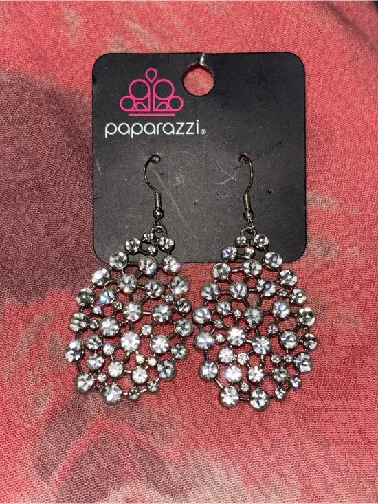 paparazzi Silver Crystal Dangle Earrings