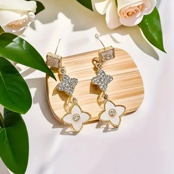 Alhambra Rhinestone Clover Tassel Earrings 🌸 925 Silver Posts | Holiday Gift