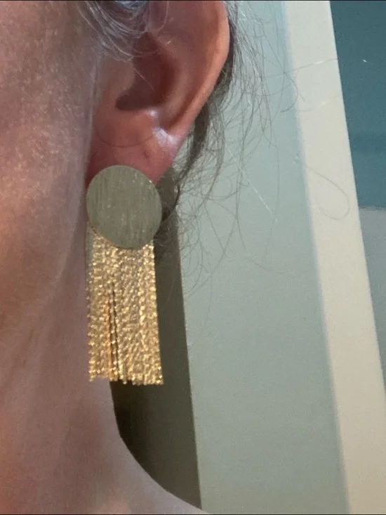 Gold toned cute hammered look with chain tassel