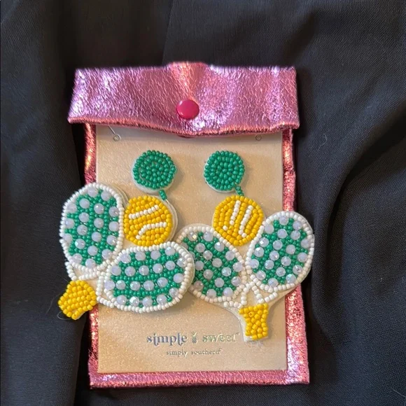 Simply Southern Pickkeball Earrings- NWT. Pink gift bag attached‎