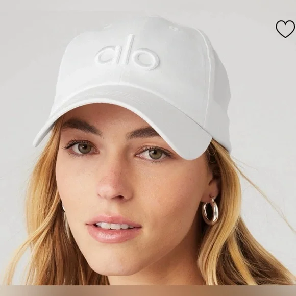 ALO Yoga District Trucker Hat, WHITE NWT