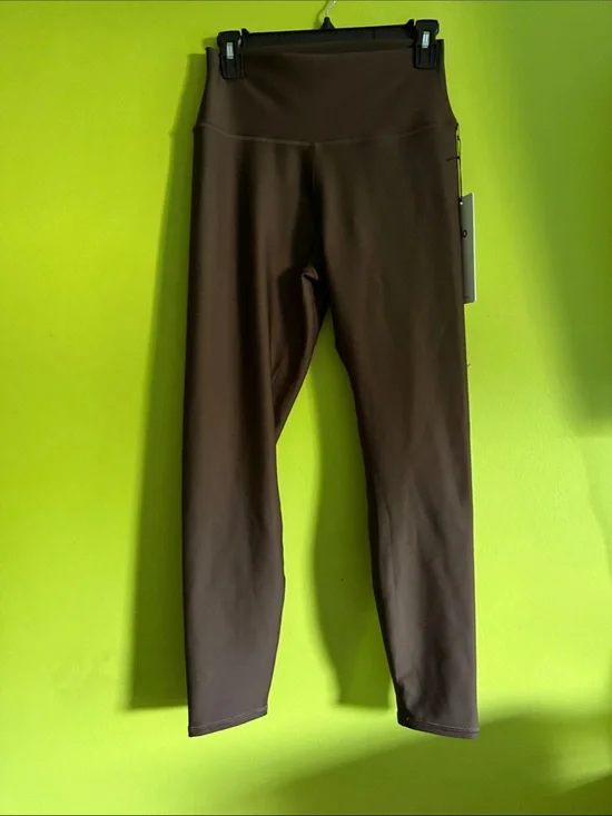 NWT ALO Yoga Dark Brown 7/8 High Waist Airlift Leggings Size L