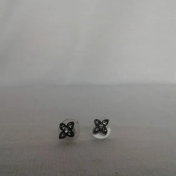 Flower Earrings With Rhinestones pierced
