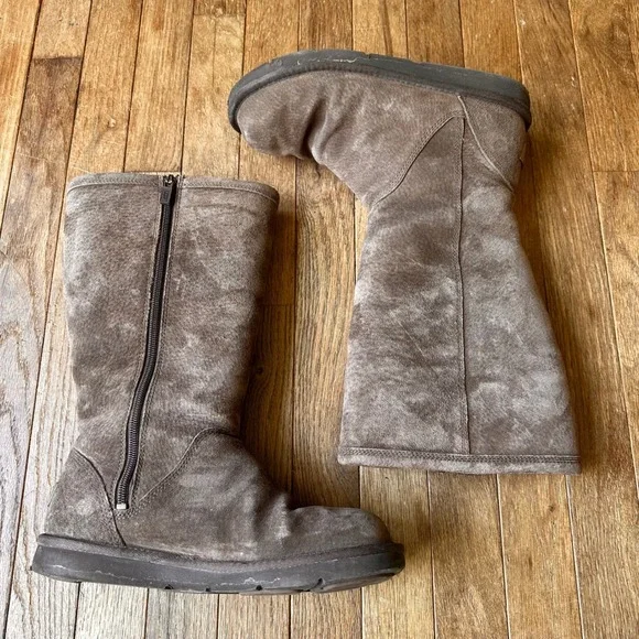 UGG Sumner Boots Womens Size 8 Suede Shearling Mid Calf Zipper Brown