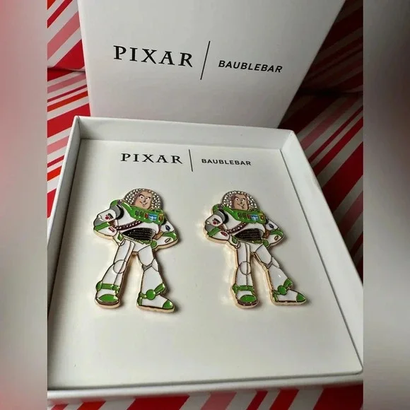 🚀 👩‍🚀 BaubleBar x Pixar Disney Buzz Lightyear dangle post earring NWT in box