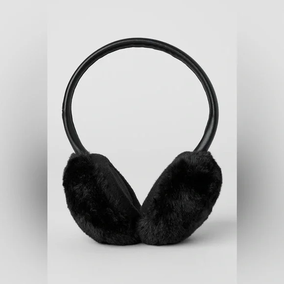 ALO YOGA | ✨NWOT✨ Faux Fur Ear Muff in Black