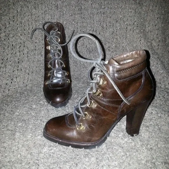 MICHAEL KORS-Winter War Lace Up Ankle Boots-Brown