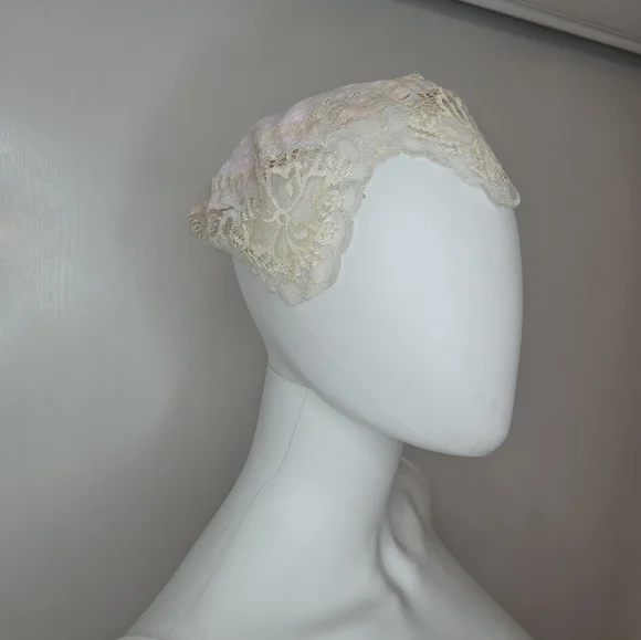 Elegant Cream/Pink Lace Trim Head Covering