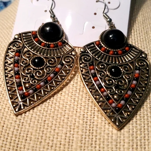 🔱 NIB INDIAN THEME EARRINGS