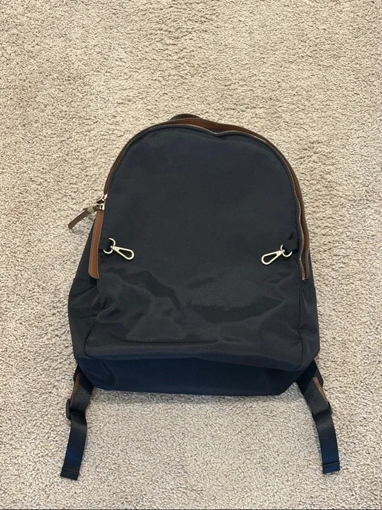 Tommy Bahama Travel Backpack