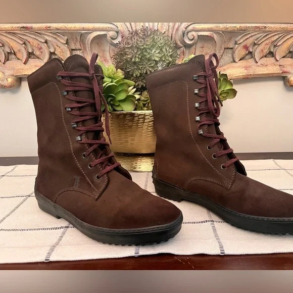 TOD’s Brown Leather Lace Up Boots Size 38.5 Entirely Hand Made EUC Fall Winter