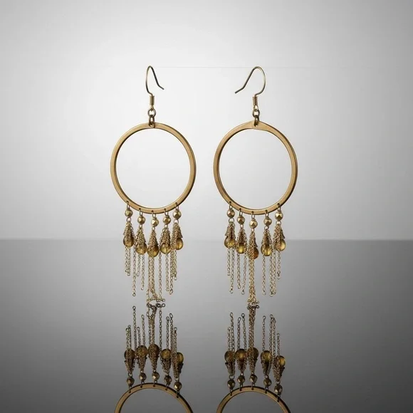 Vintage Dangling Earrings with amber colored stones EUC